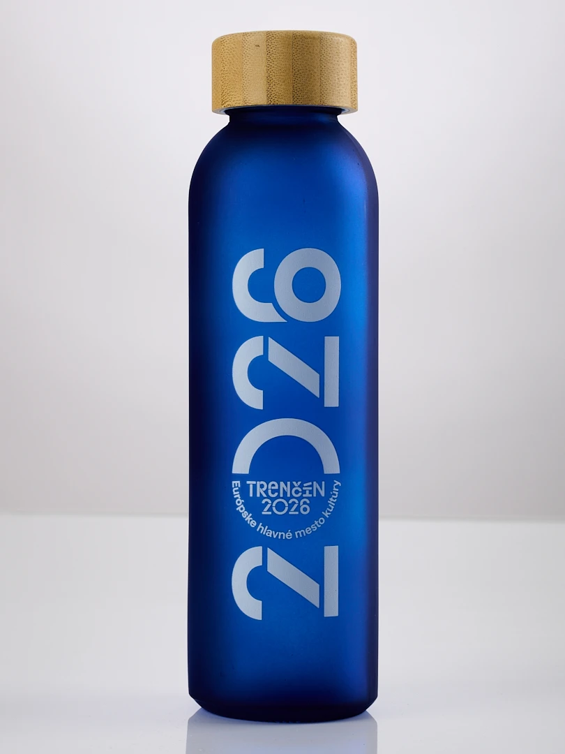 Sklenená flaša Trenčín 2026 